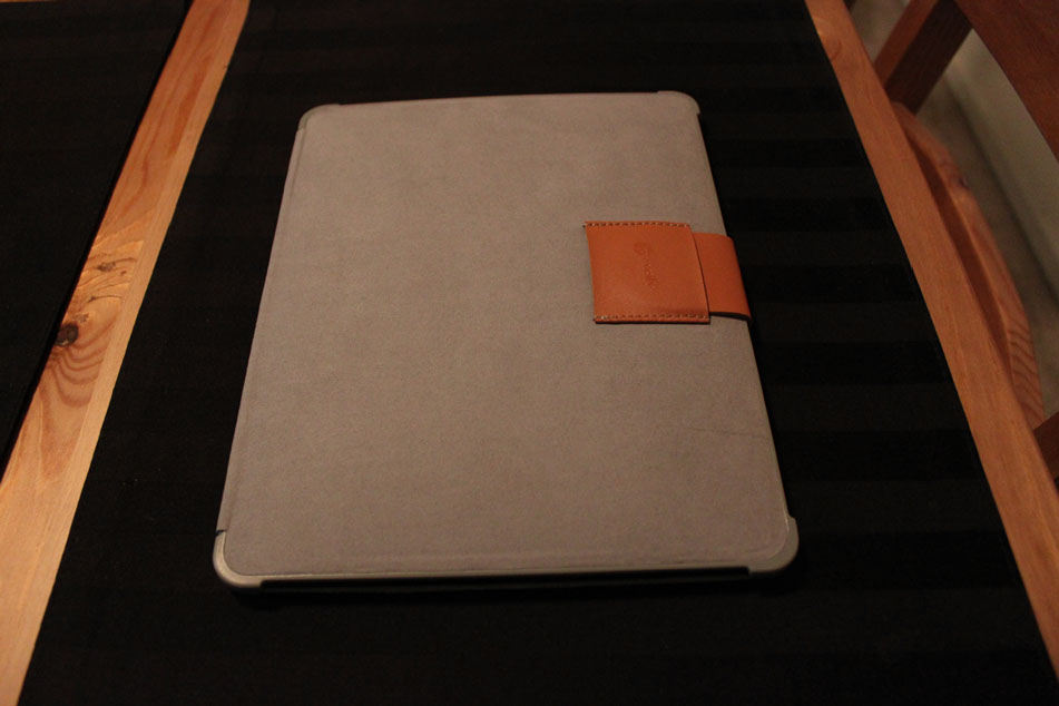 Bookstand_small3.jpg