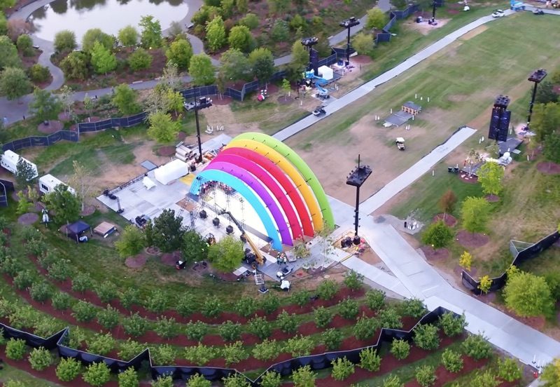 appleparkrainbowarch-800x552.jpg