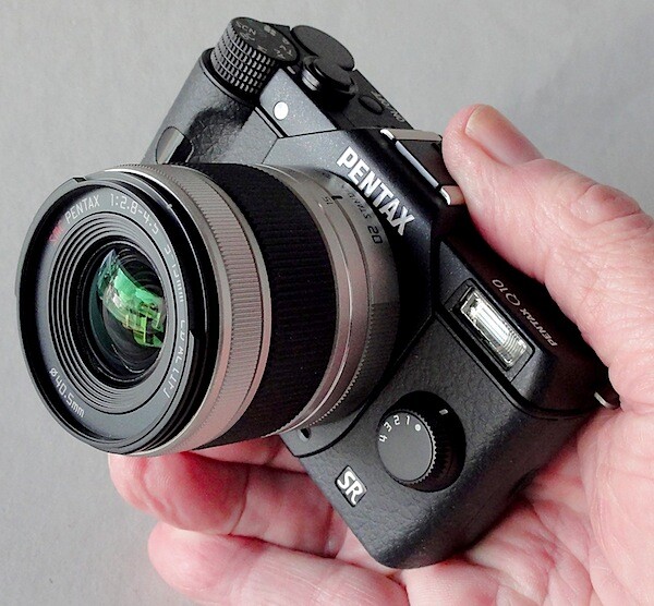 Pentax-GR-in-hand.jpg