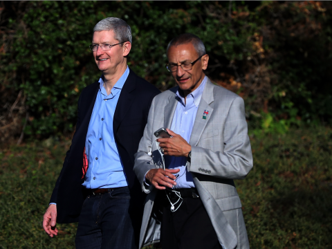 tim-cook-and-john-podesta.jpg
