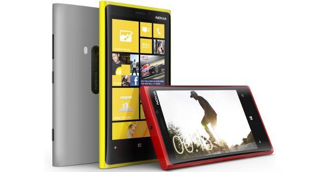 NokiaLumia920_gwmkvm.jpg