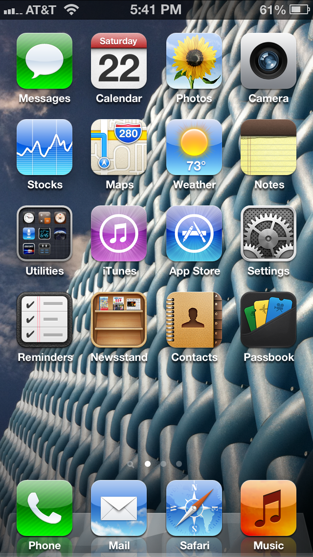 Screen-shot your home and lock screen! | MacRumors Forums