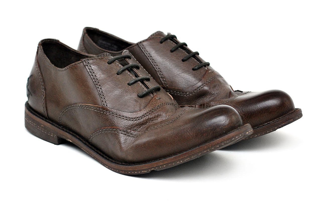 Hammond_shoe_1.jpg