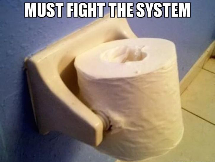 ToldRoommateTheProperWayToHangToiletPaperThisWasHisResponse-12421.jpg