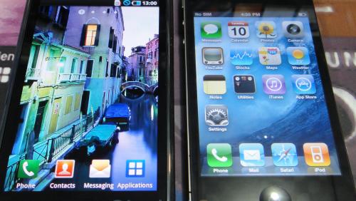 225644-galaxy-s-vs-iphone4-screen_500.jpg