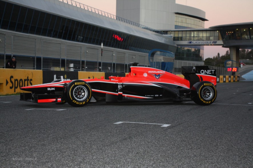 maru-mr02-2013-1-886x590.jpg