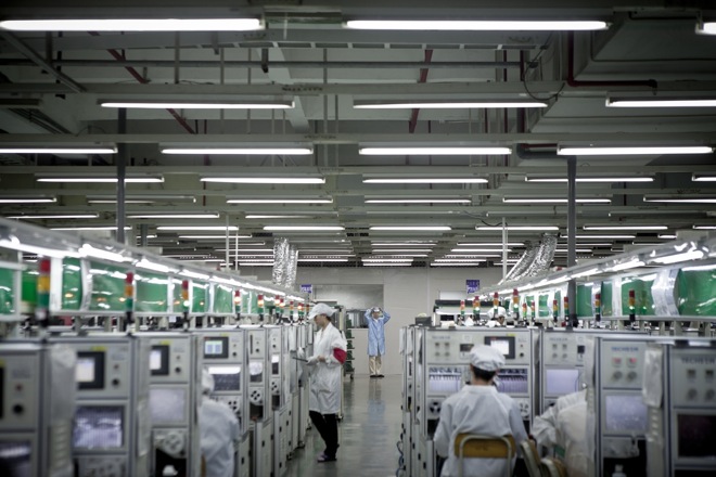 tl201009-foxconn31.jpg