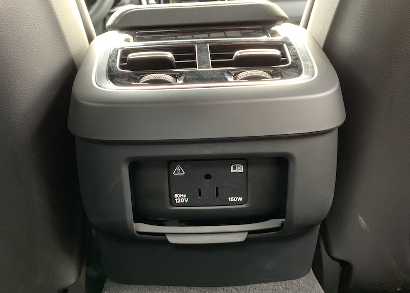 volvo_s60_rear_outlet.jpg