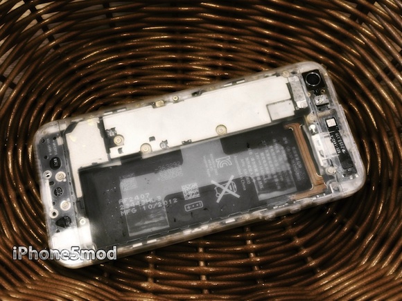 iphone5mod_translucent_iphone_5.jpg