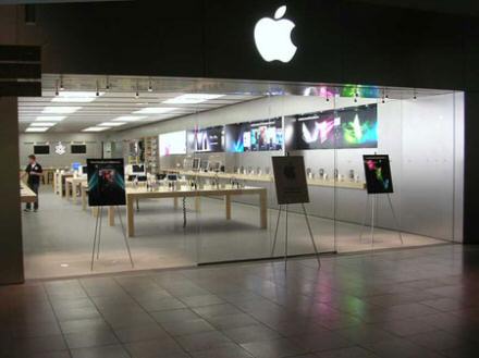 5apple-store-employe.jpg