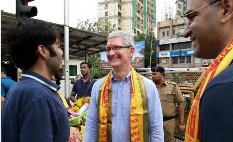 Tim_Cook_IndianExpress-800x488.jpg