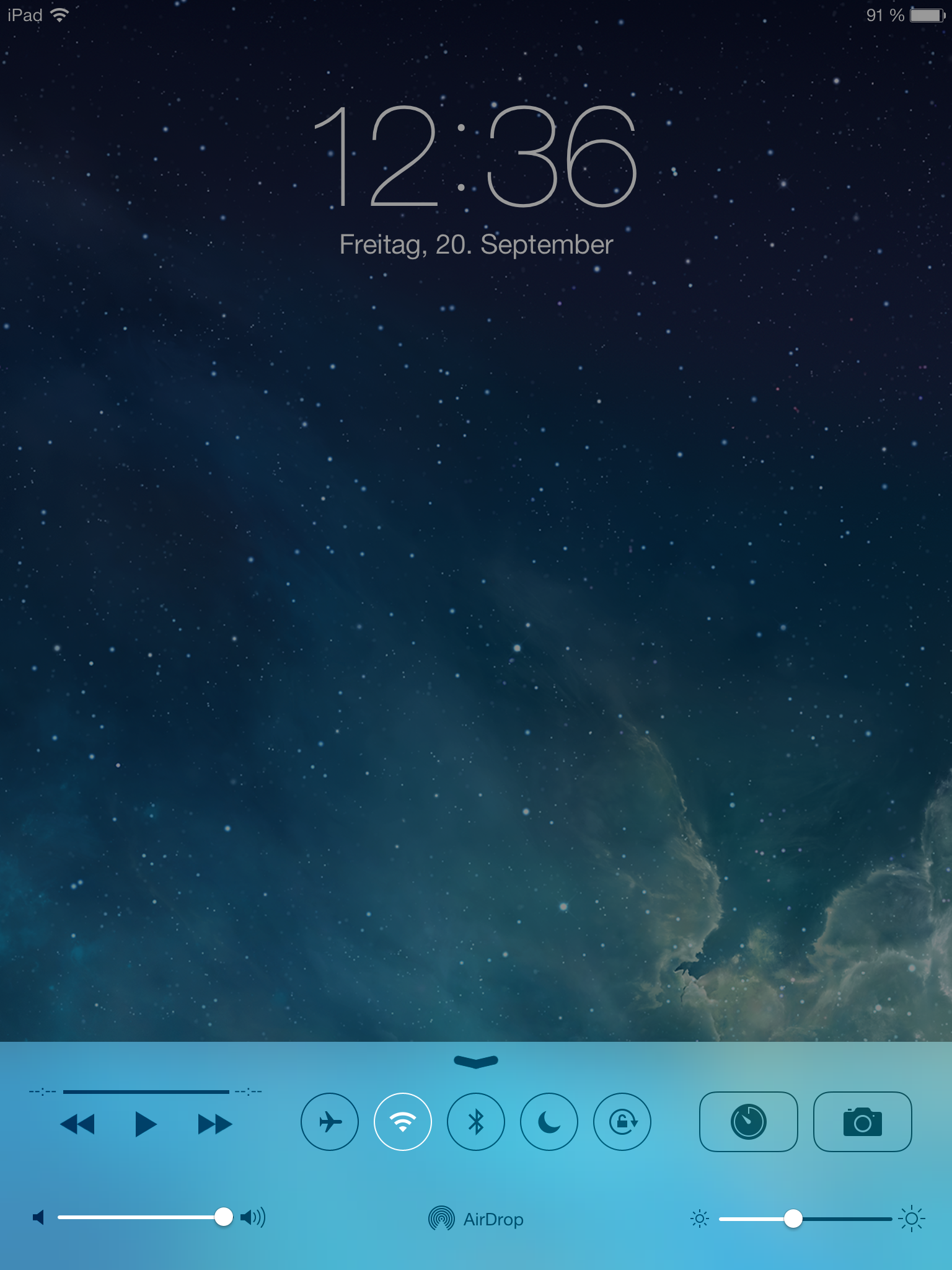 iOS7-Lockscreen-Bug-85d8c3d061d7a9d0.PNG