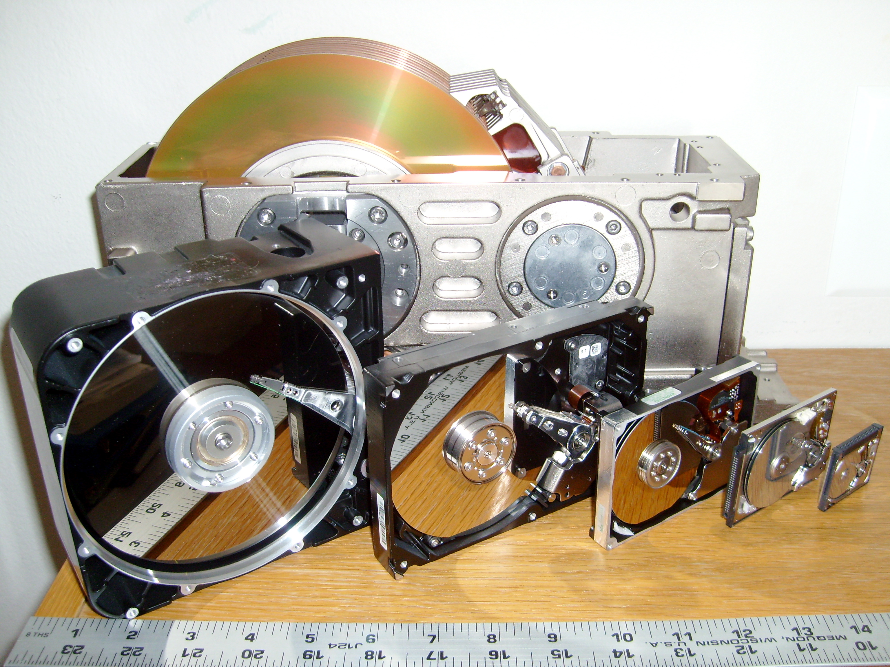 SixHardDriveFormFactors.jpg