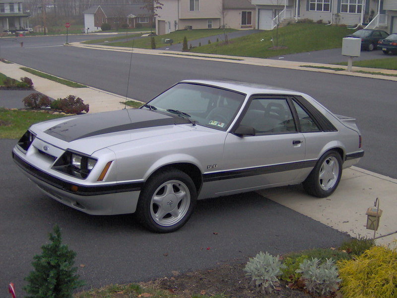 1986-mustang-gt_02.jpg