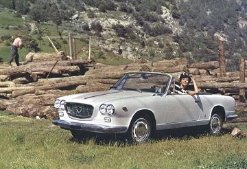 lancia_flavia_1.jpg