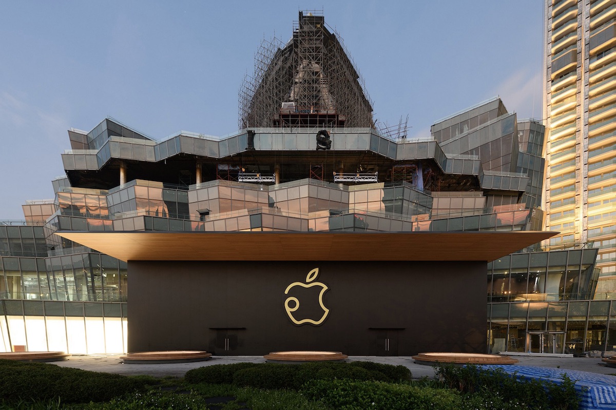 apple-iconsiam.jpg