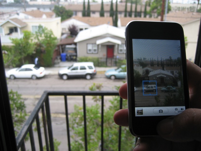 iPhone30Auto.jpg