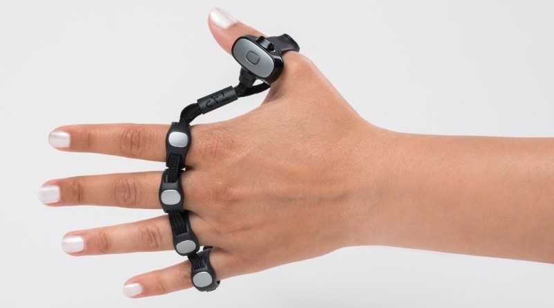 taponhand2-800x445.jpg