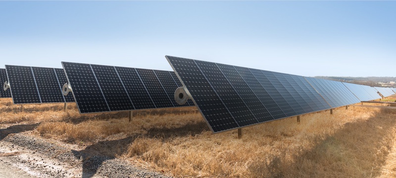 apple_nc_data_center_solar.jpg