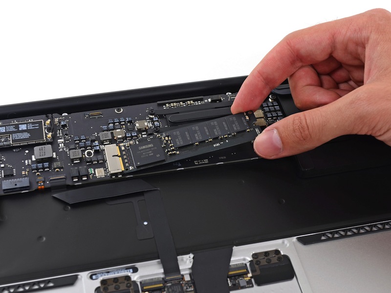 samsungssdmacbookair.jpg