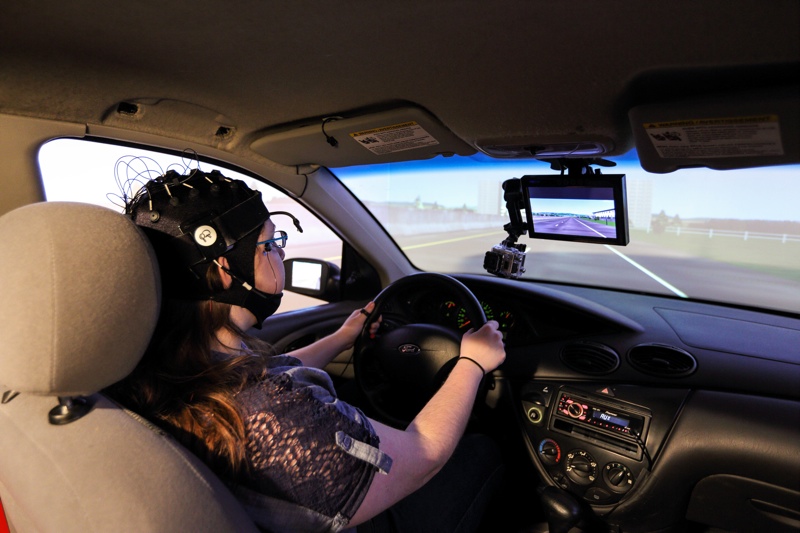siridistractiondrivingtest.jpg