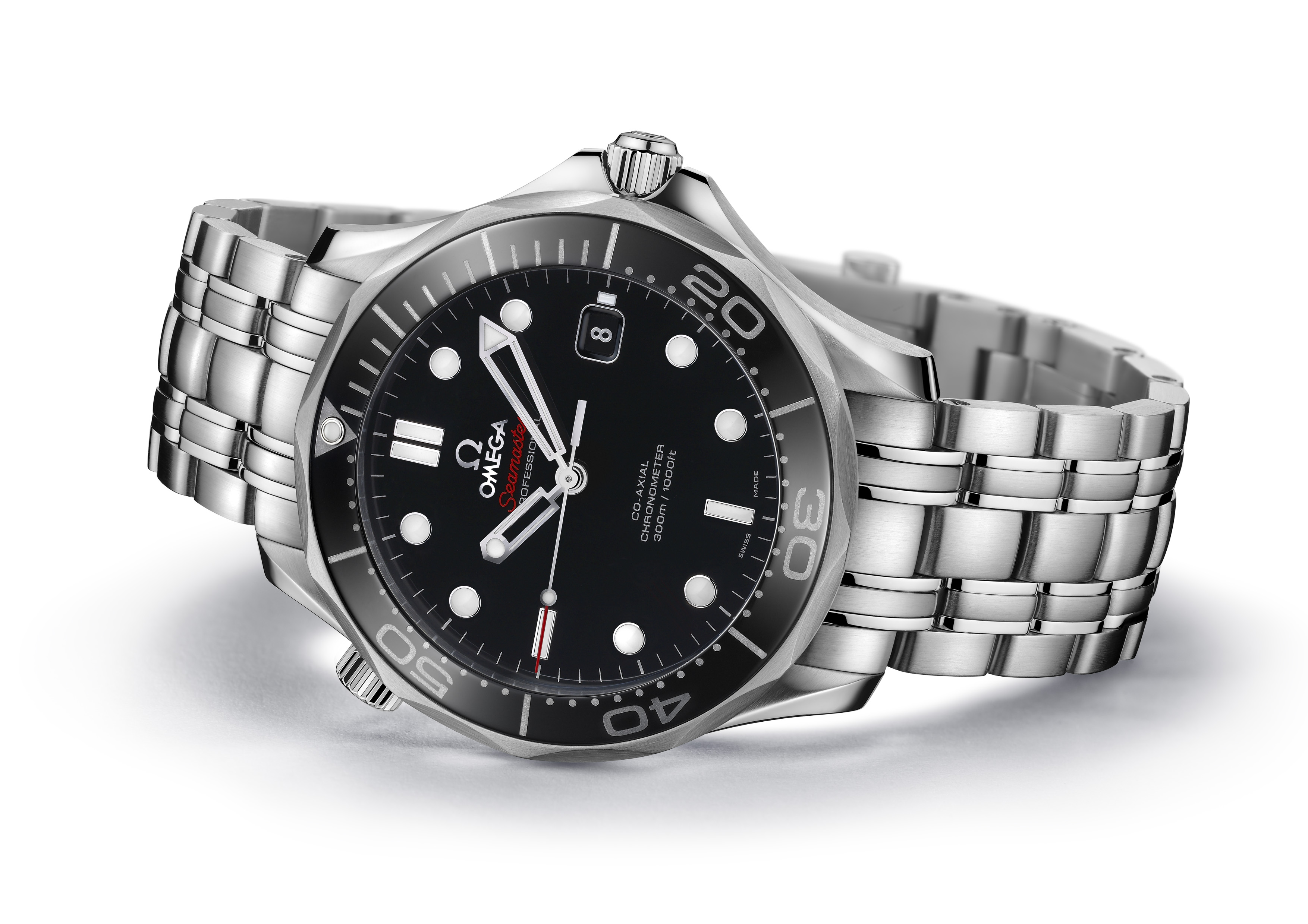 SE139_Seamaster_Diver_300m_212.30.41.20.01.003.jpg