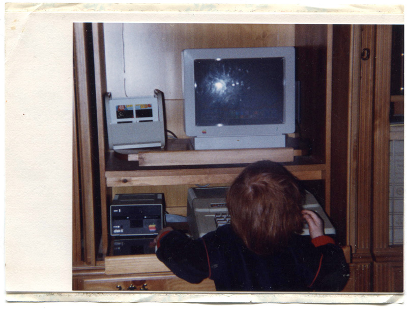 me_appleii.jpg