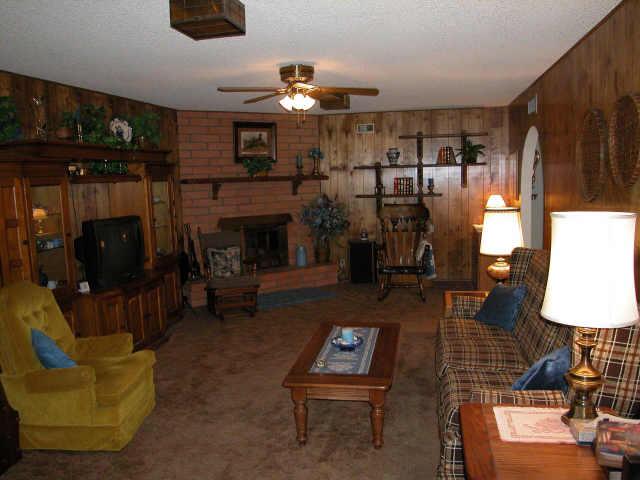 phx70sdecor1.jpg