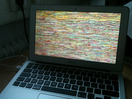 86338d1288707361-macbook-air-11-foto.jpg