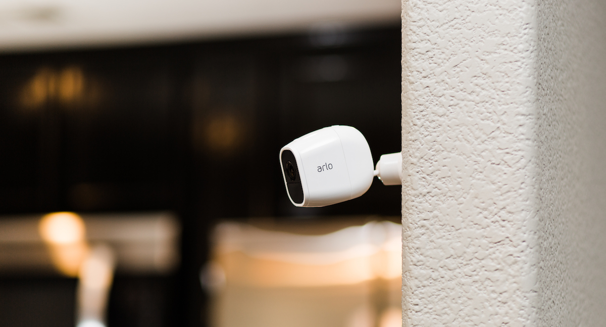 arlo-pro-2-camera.jpg