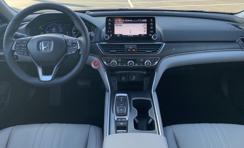 accord_hybrid_dash.jpg