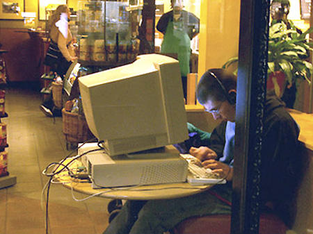 starbuckscomputer_2.jpg