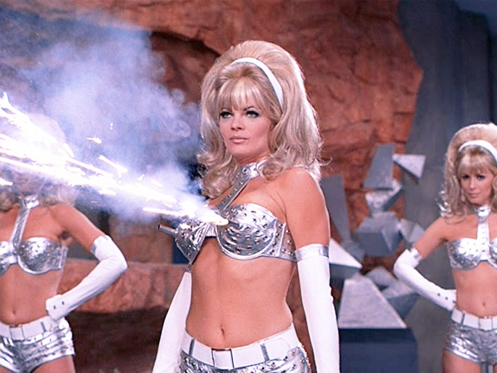 fembot.jpg