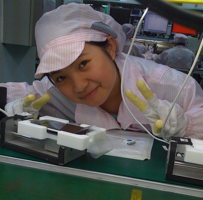 foxconn_iphone_girl.jpg