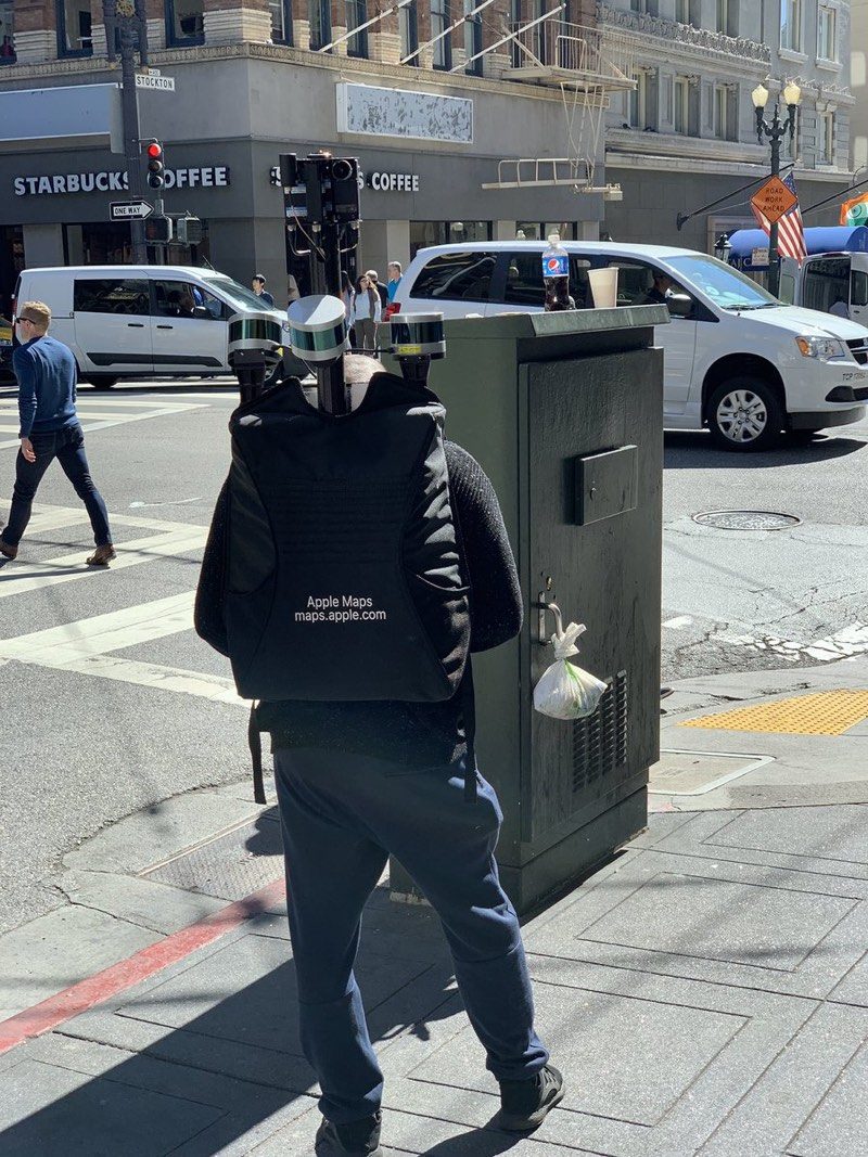 applemapsbackpack2-800x1067.jpg