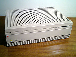 300px-Macintosh_IIx.jpg