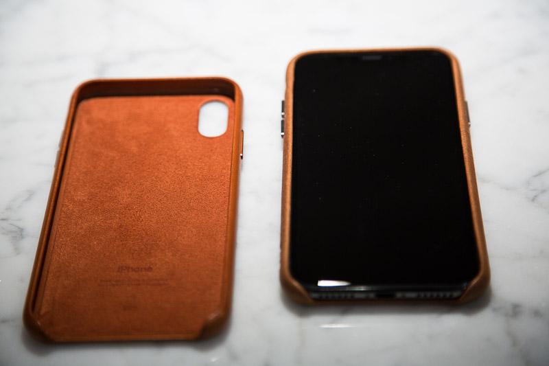 LUCRIN iPhone 11 Pro Max Wallet Case - Tan - Smooth Leather