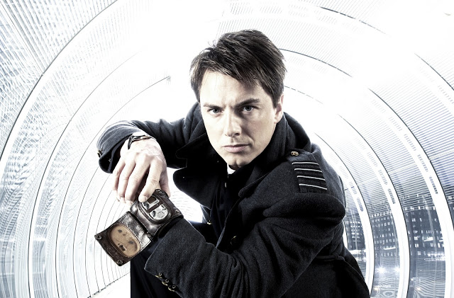 Captain-Jack-Harkness-torchwood-18156159-2560-1684.jpg