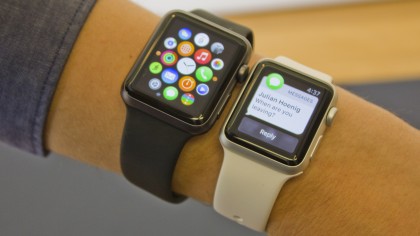 apple-watch-two-sizes-420-90.jpg