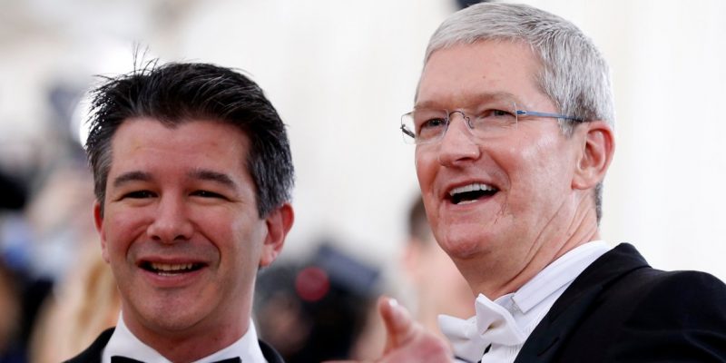 tech-big-shots-like-tim-cook-travis-kalanick-and-elon-musk-gathered-last-night-at-new-yorks-hottest-fashion-show-800x400.jpg