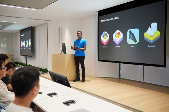 Apple_China-Design-Development-Accelerator_Accelerator-Program_070819_inline.jpg.large_.jpg