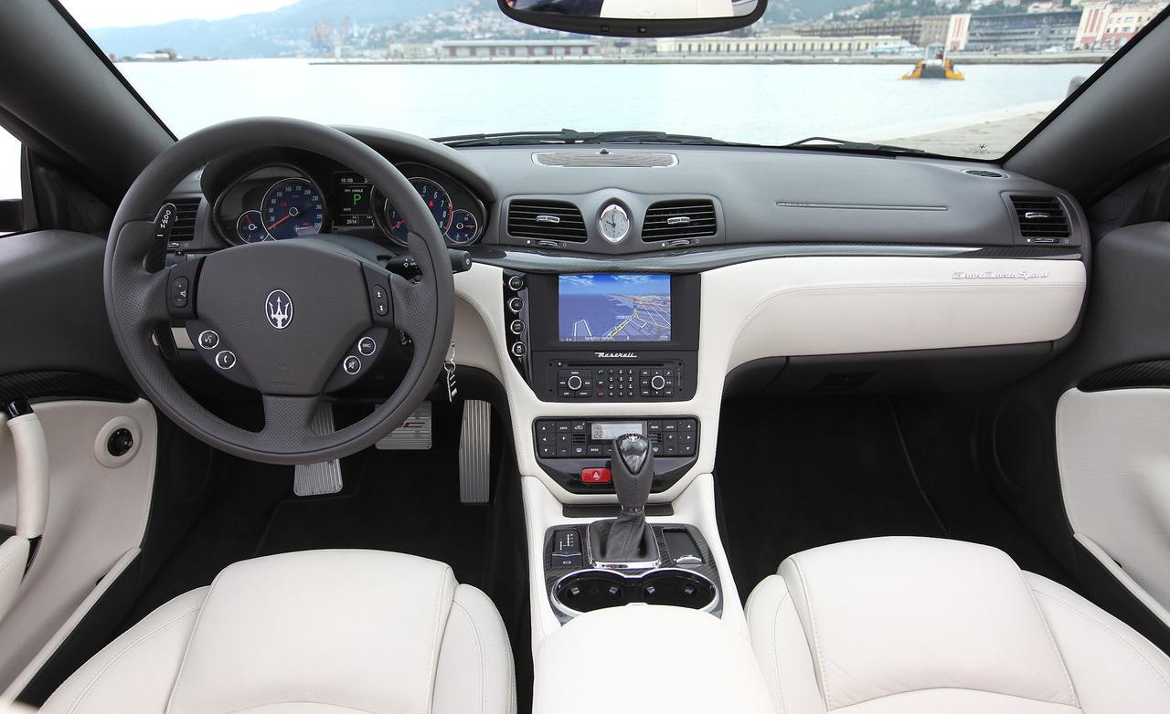 2012-maserati-granturismo-convertible-sport-interior-photo-418926-s-1280x782.jpg