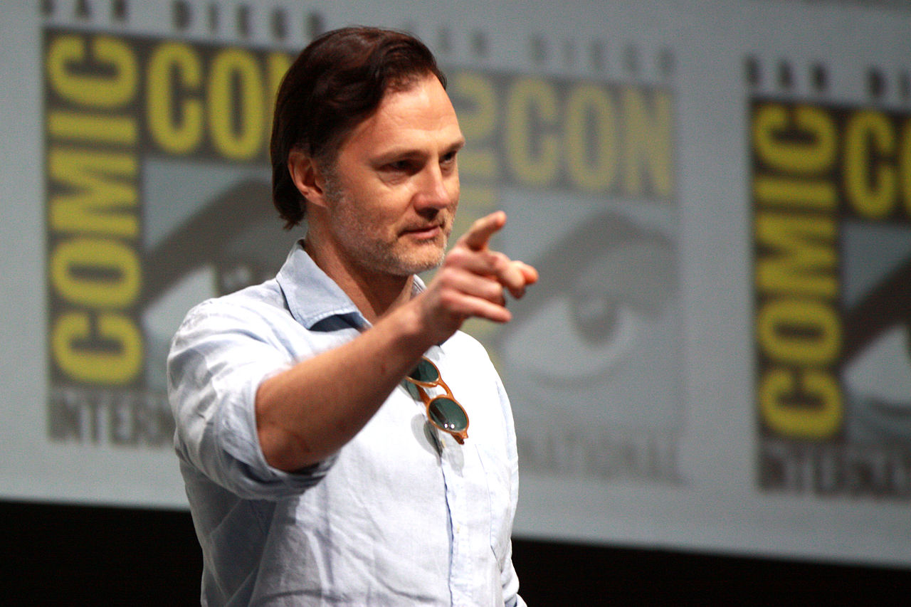 1280px-David_Morrissey_Comic-Con_2013.jpg