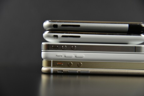 iPhone_6_mockup_vs_previous_iPhone_models_4-460x307.jpg