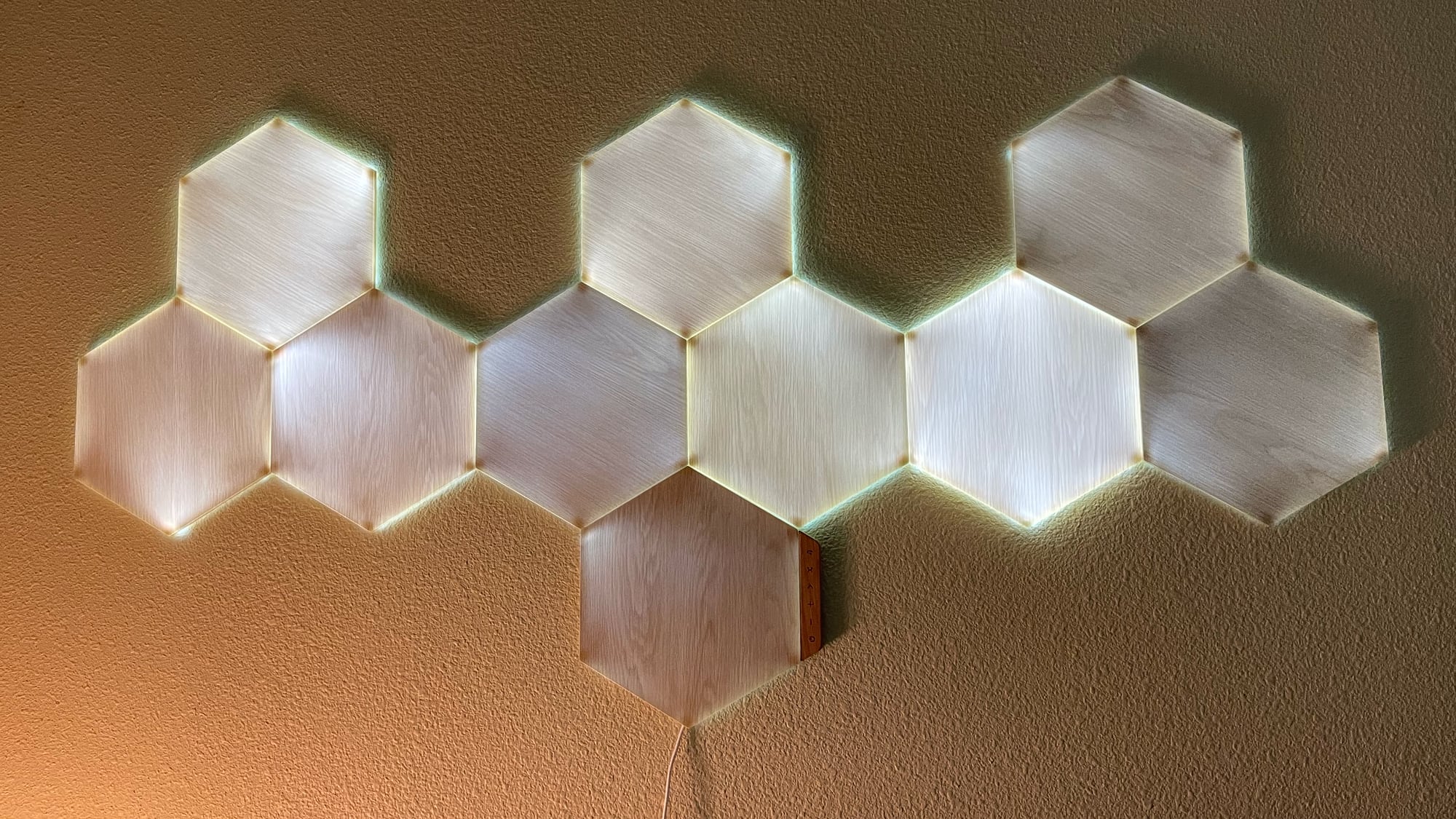 nanoleaf-lighting-pattern.jpg