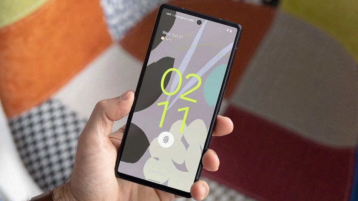 www.phonearena.com