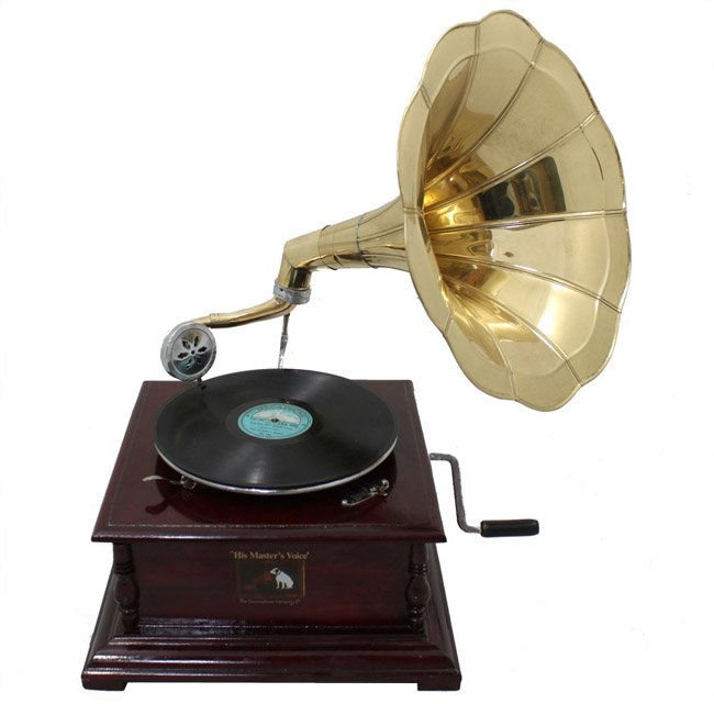 Decorative+Antique+Replica+RCA+Victor+Phonograph+Gramophone+with+Horn.jpg
