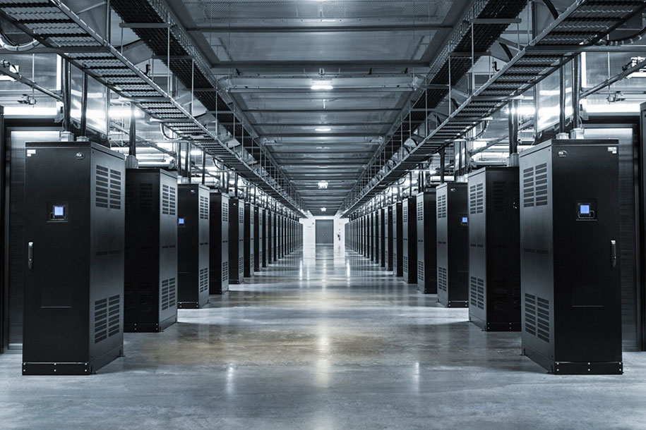 facebook-server-farm-arctic-lule-sweden-12.jpg